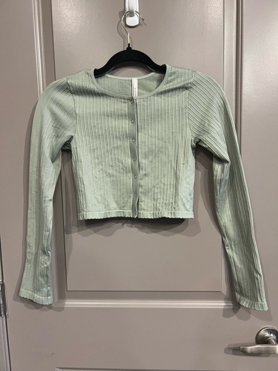 Anthropologie Tops - Anthropologie Pale Green Khaki Ribbed Snap Crop Top S/M